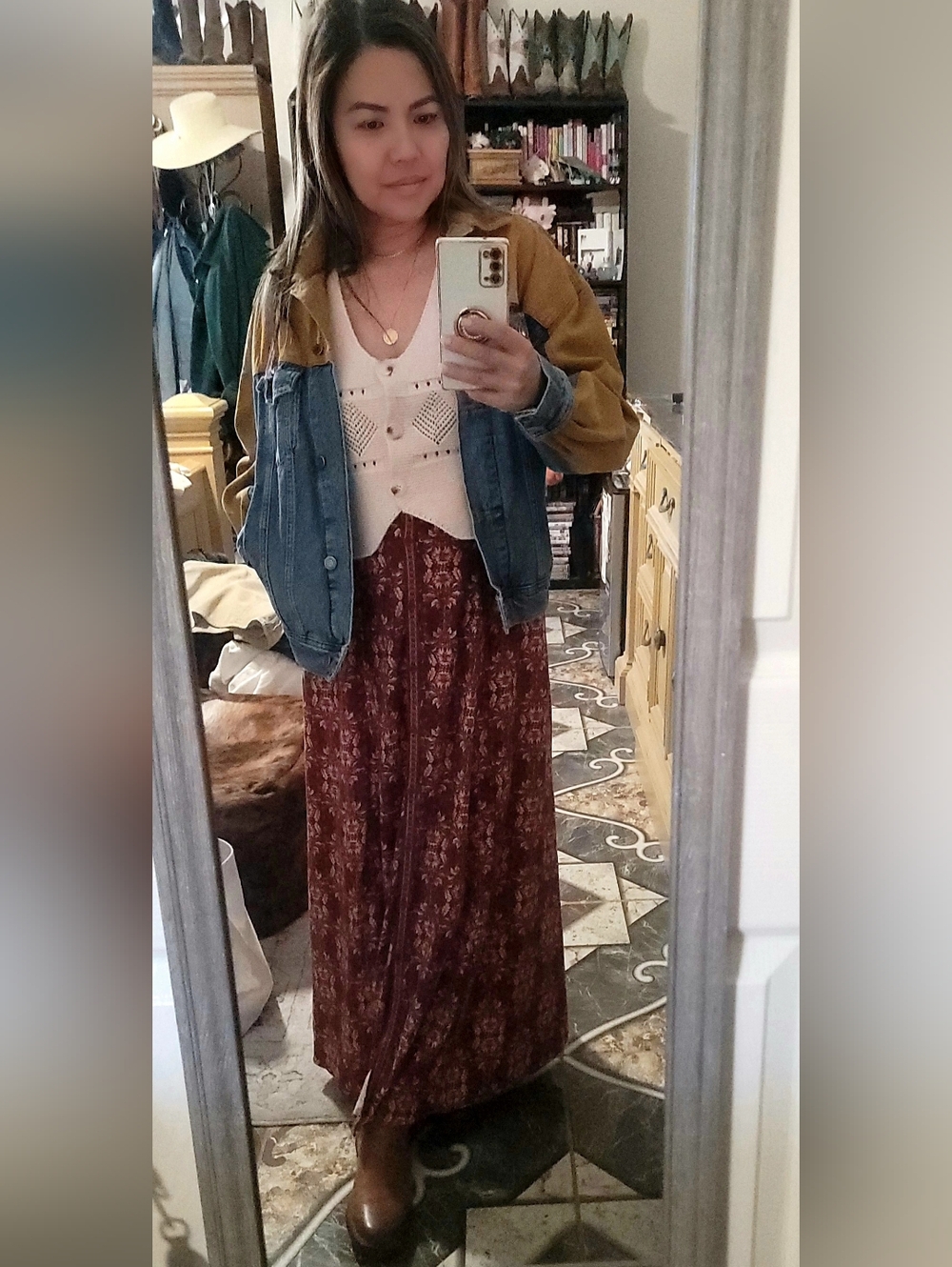 Meet your Posher, Alisa